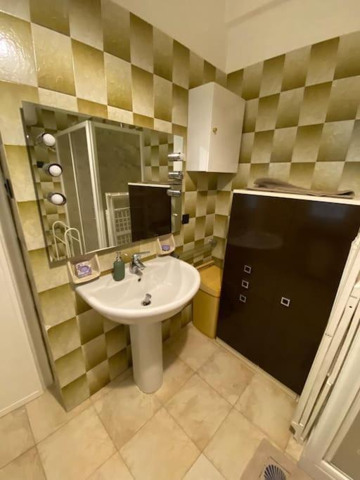 Appartamento A Sturla Beach Citra 010025-Lt-2437 Genova Exterior foto